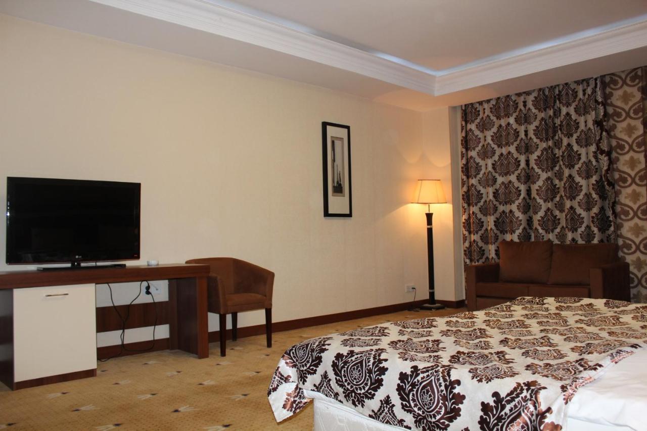 Mont Inn Hotel บากู ภายนอก รูปภาพ