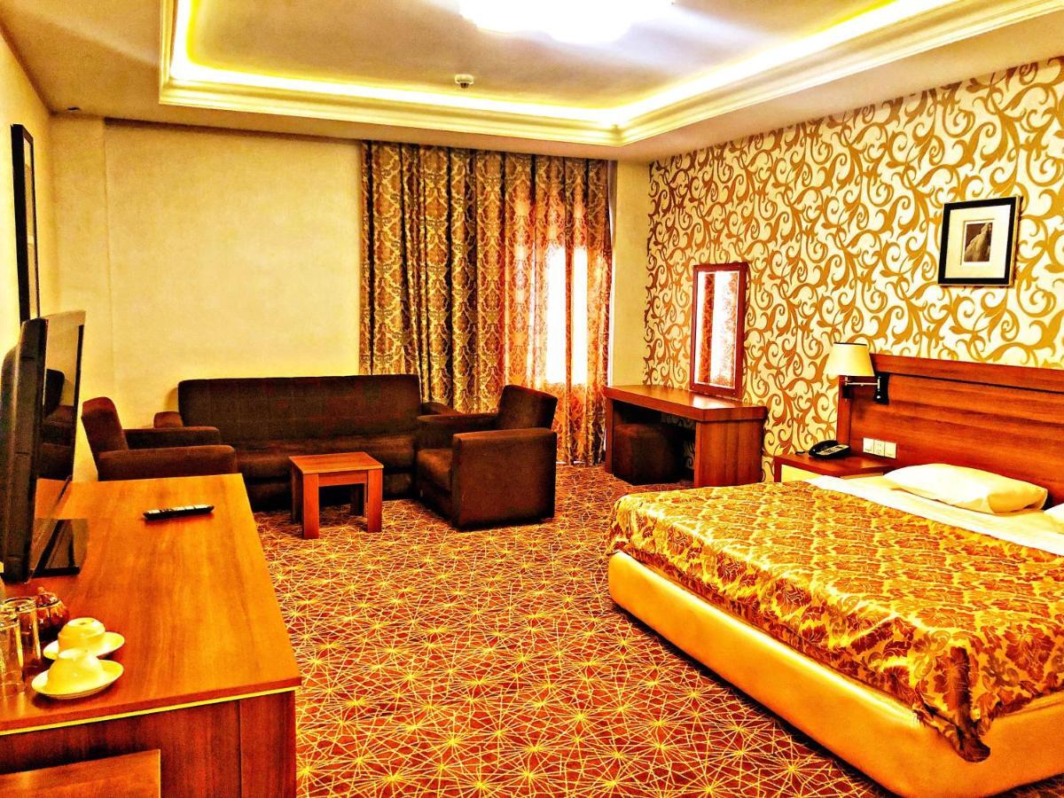 Mont Inn Hotel บากู ภายนอก รูปภาพ