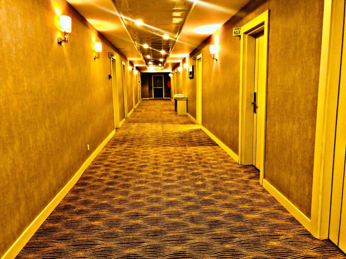 Mont Inn Hotel บากู ภายนอก รูปภาพ