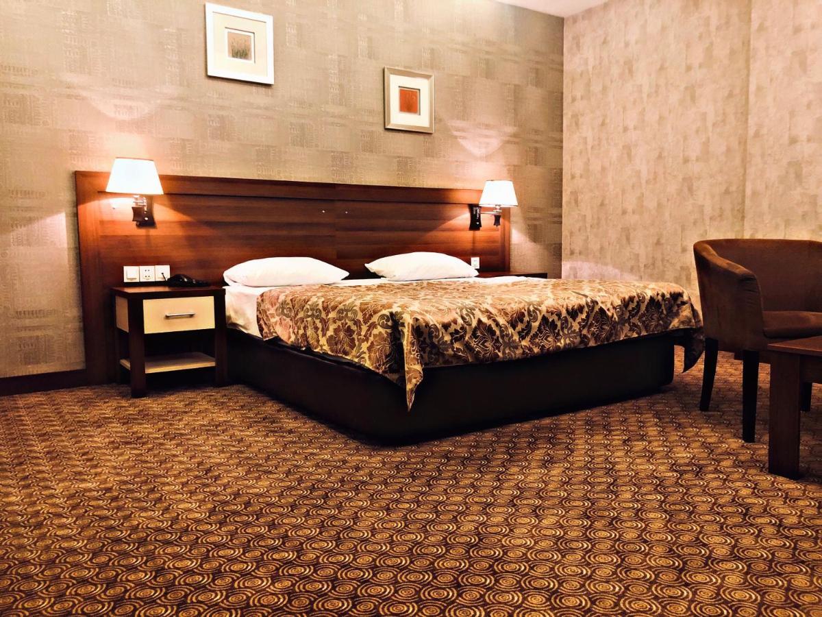 Mont Inn Hotel บากู ภายนอก รูปภาพ
